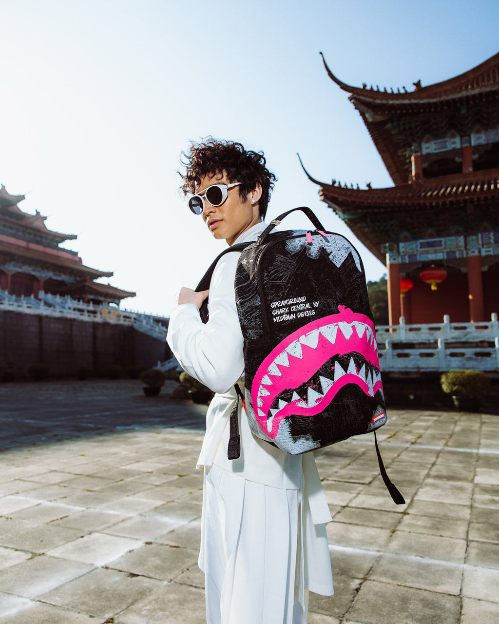 Limited Edition SHARK CENTRAL ACRYLIC ART DLX COTTON BACKPACK