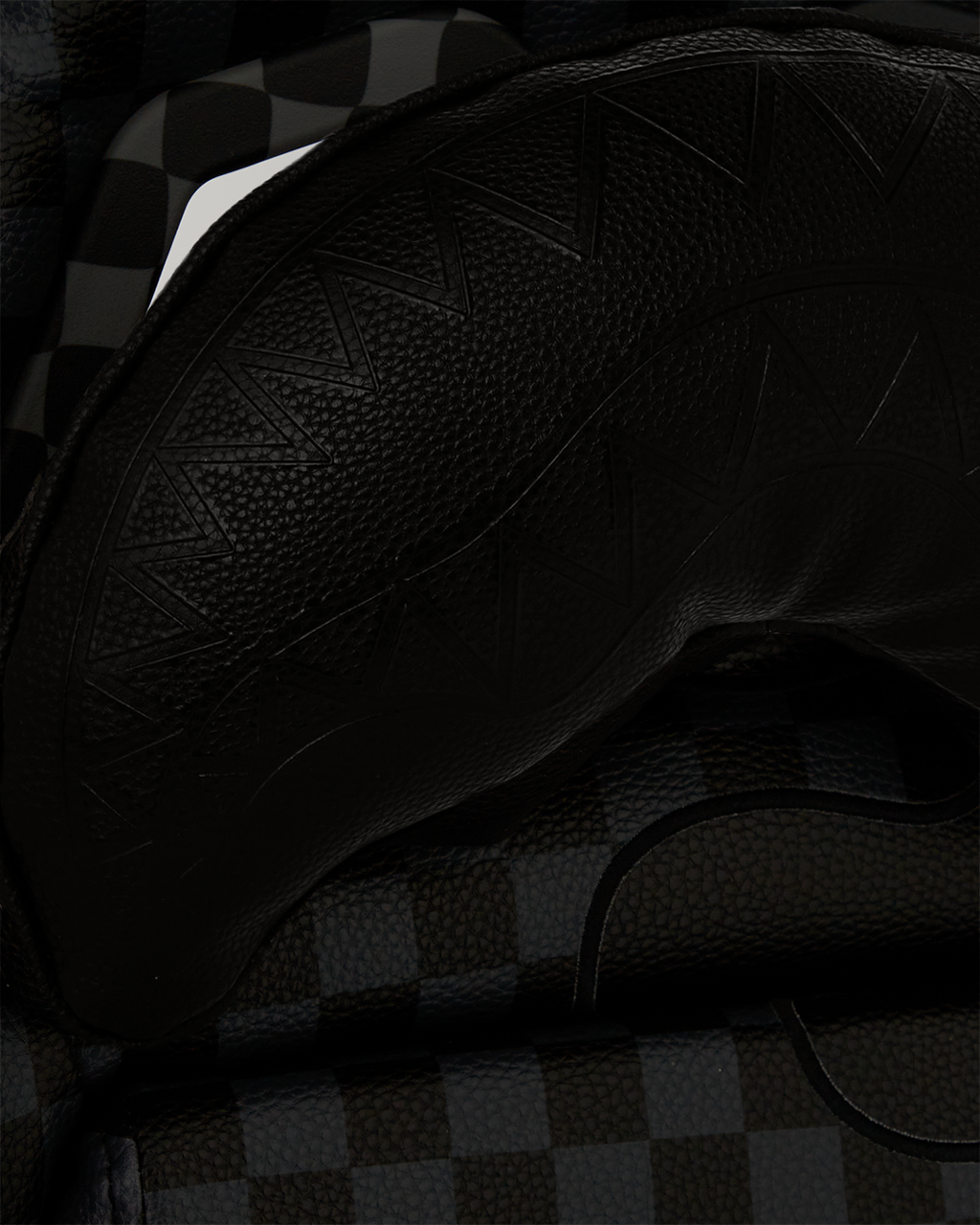 Limited Edition SPEED SHARK SIDE SWIPE GAMING CHAIR