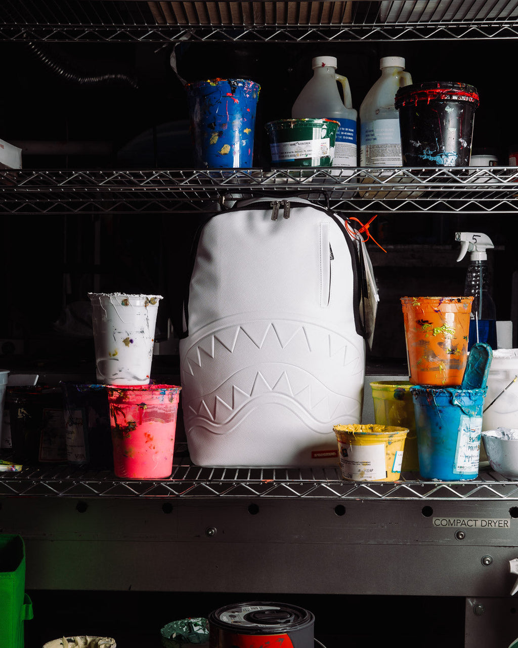 Limited Edition GRAFFITI ARTIST - DESIGN YOUR OWN BACKPACK - 9 STENCILS INCLUDED