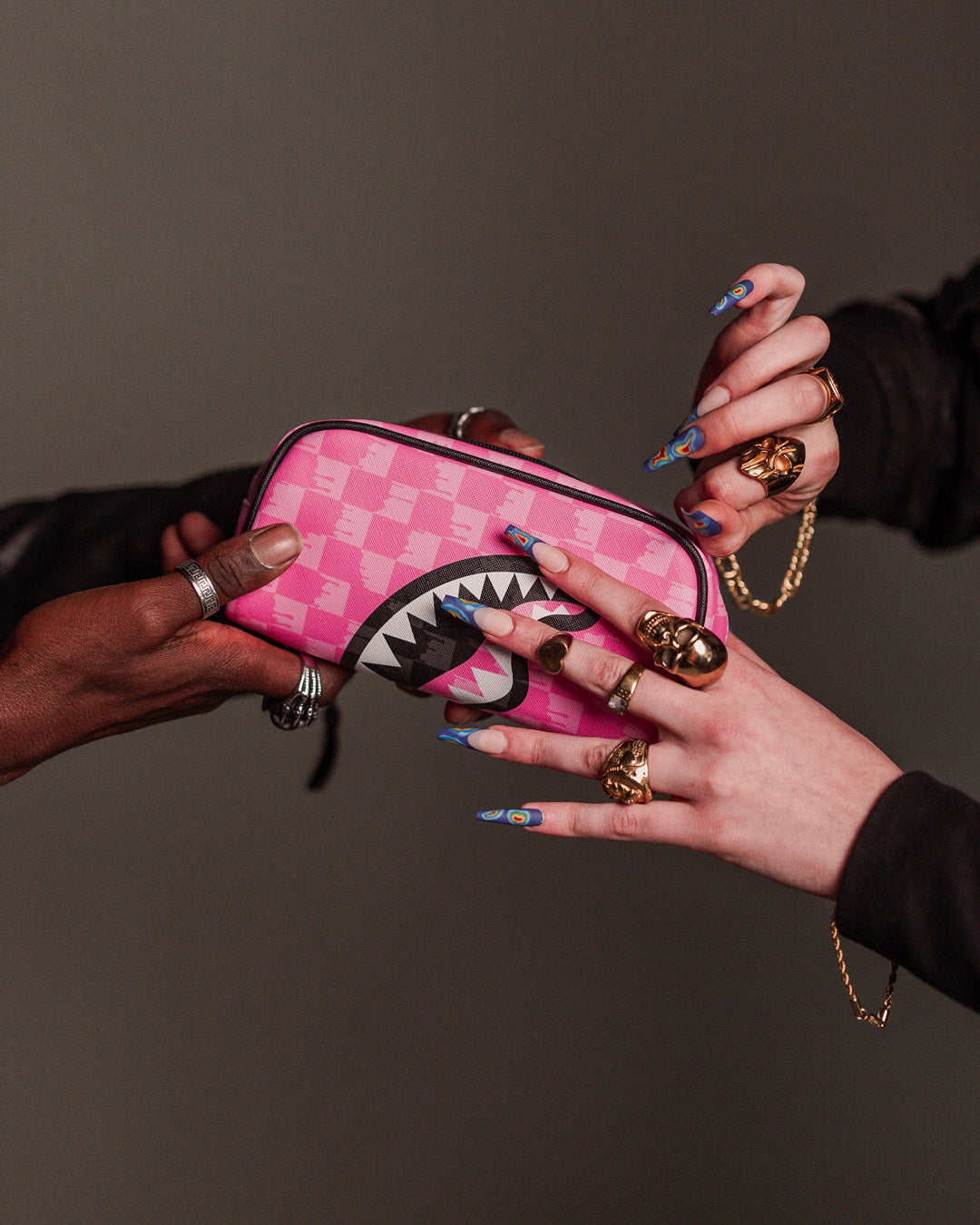 Limited Edition PINK PARADISE POUCH