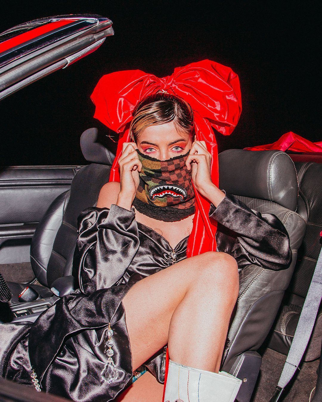 Limited Edition JUNGLE PARIS NECK WARMER